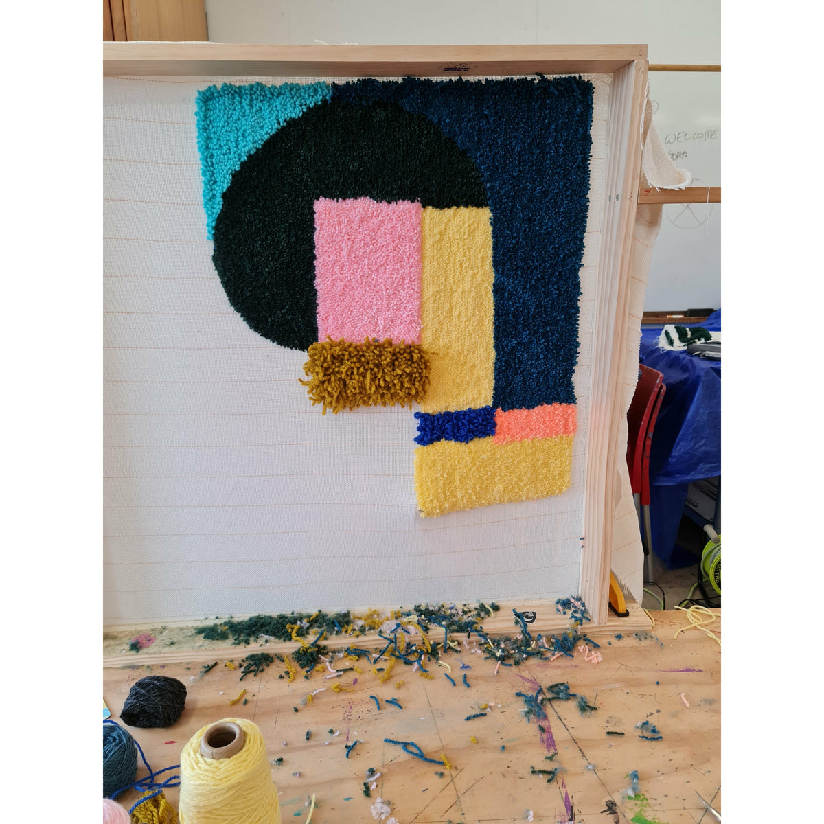 Rug Tufting Session (Just Tuftng)- 50cm x 50cm Tufting Frame (3hrs)