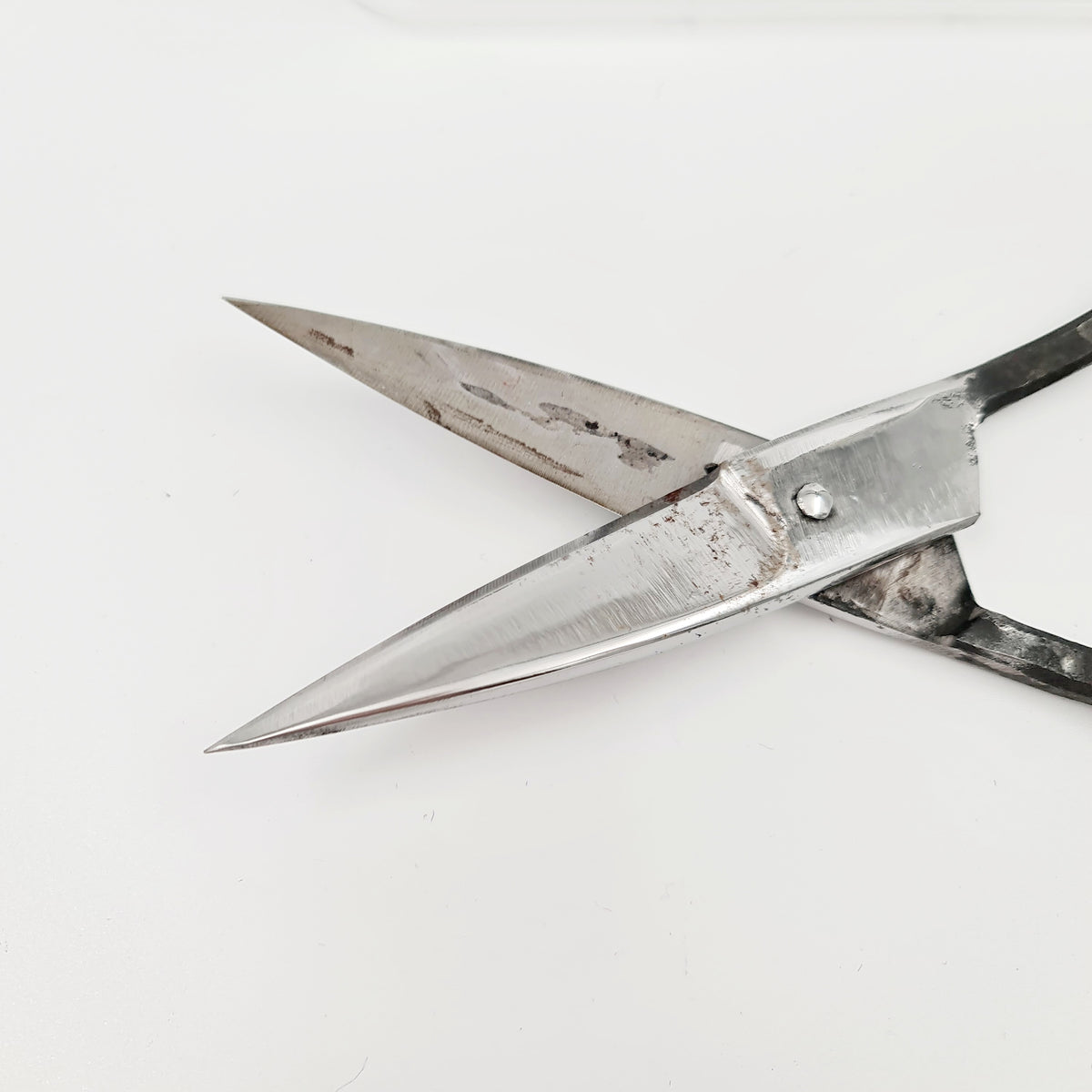 Authentic Hand Mad  Rug Carving Scissors from India