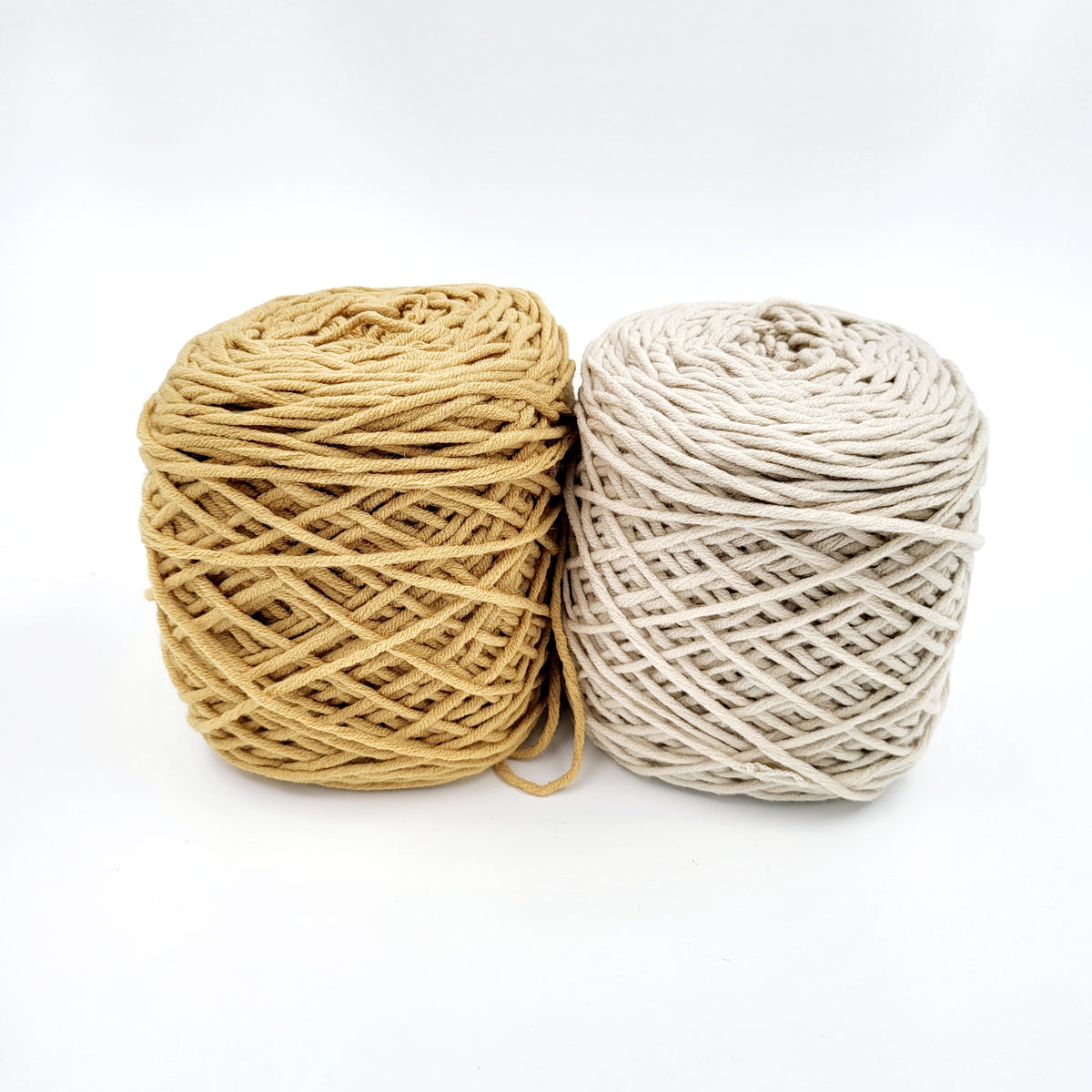EFFY Acrylic and Cotton Yarn- 200gm Cakes/ Cones