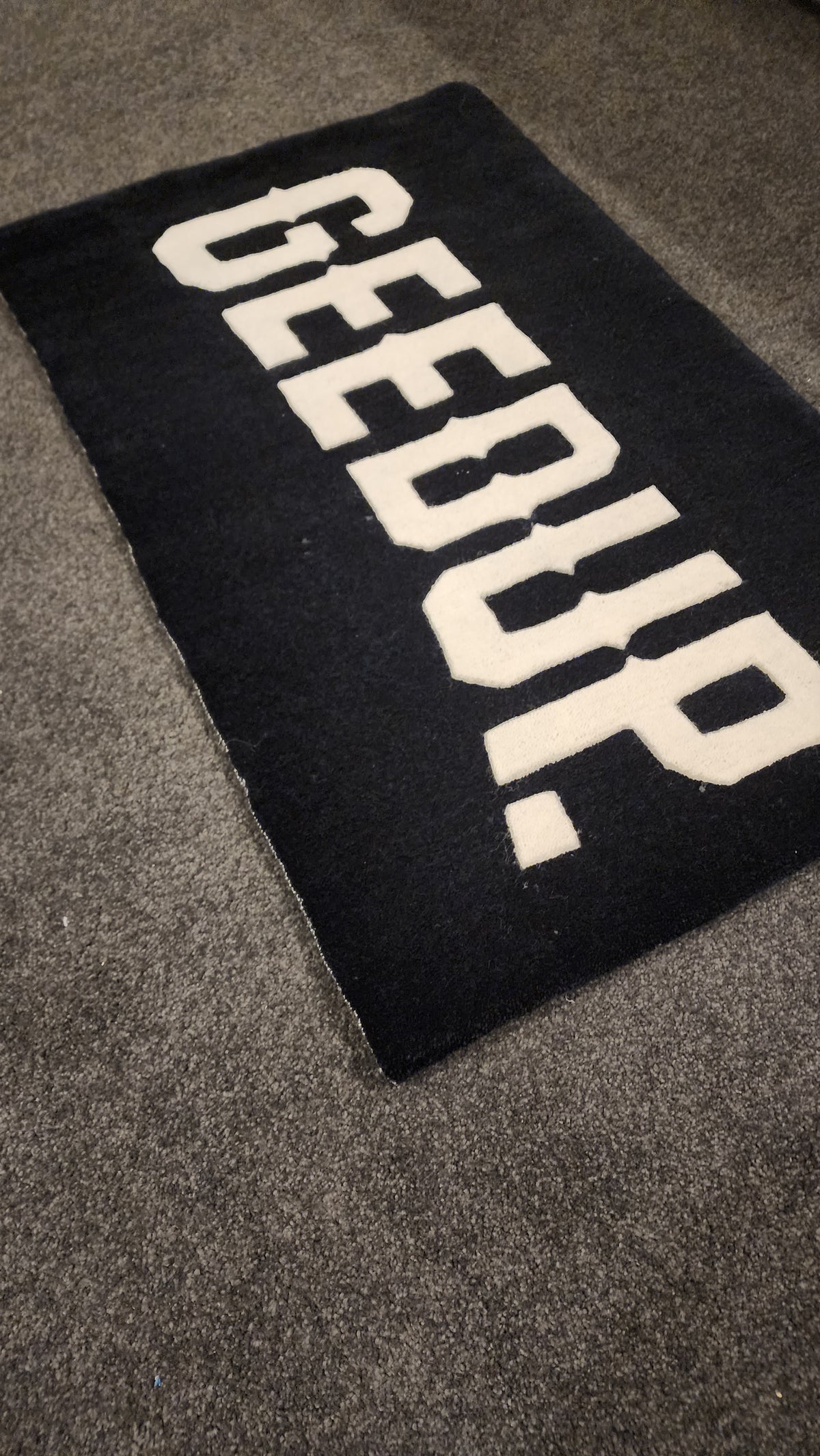 GEEDUP Large Wool Rug
