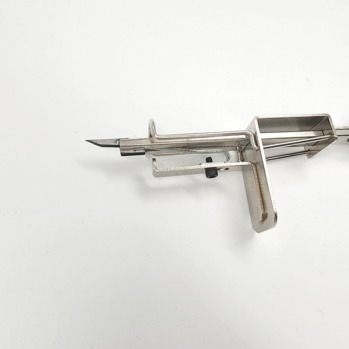 Basic Hand Tufting Tool - Loop Pile