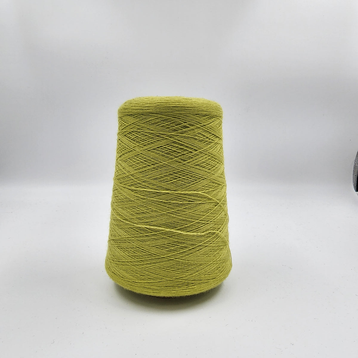 Very Fine New Zealand Merino Rug Wool on Cones