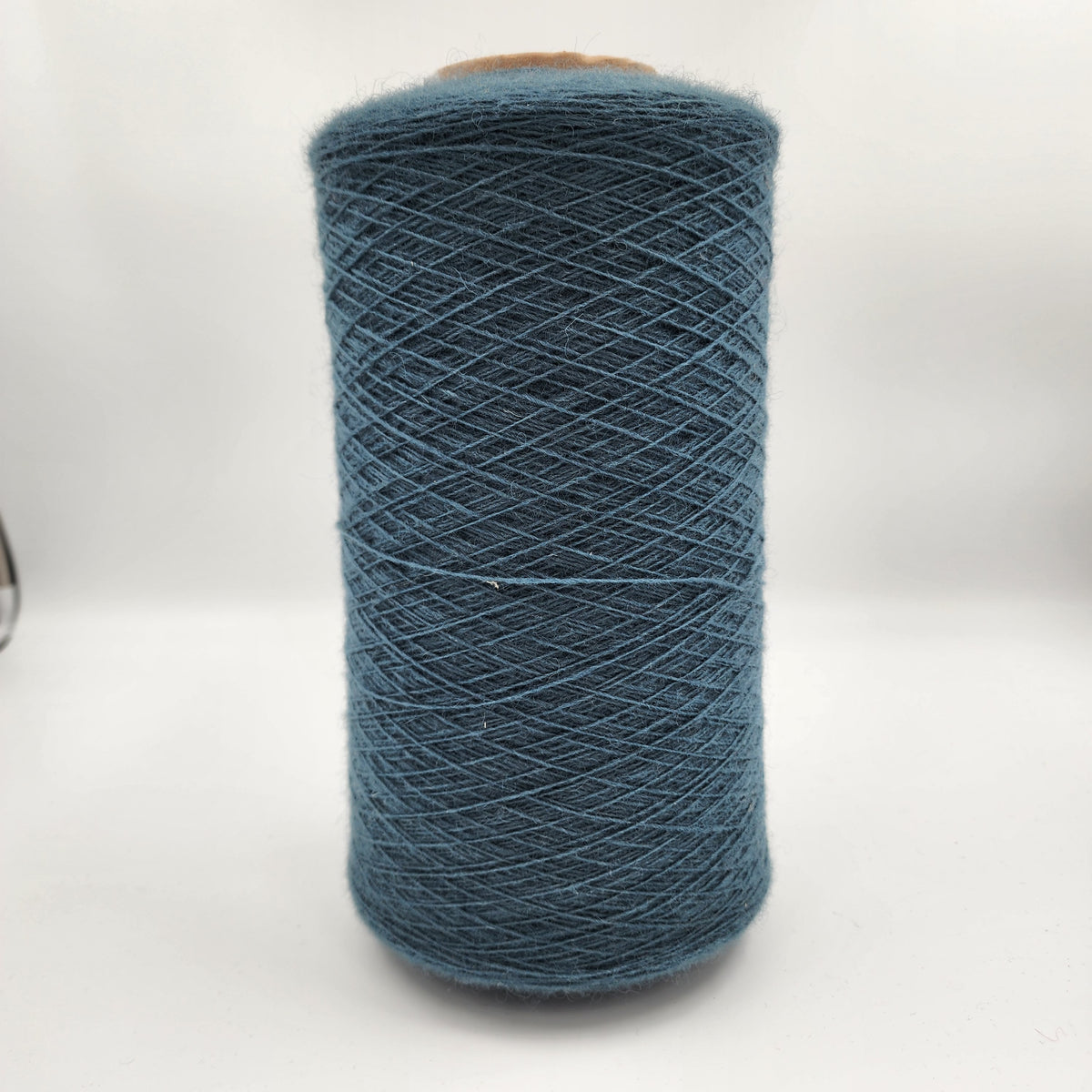 Fine New Zealand  Rug Wool - great for tufting, weaving and punch needle