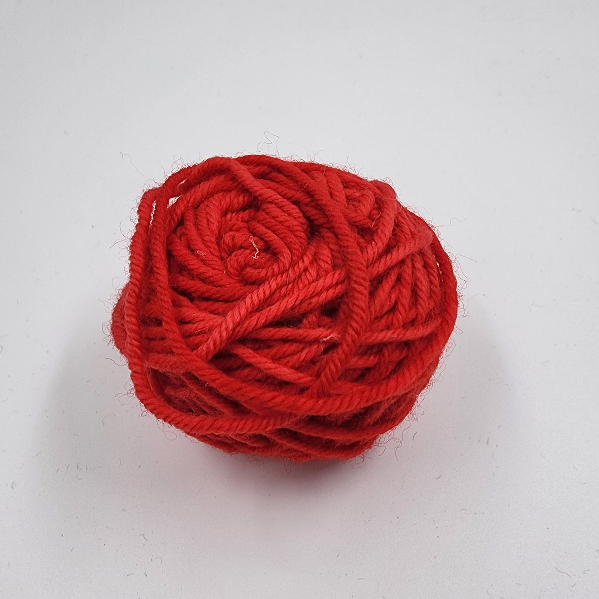 Hand-dyed Merino Wool 50gms cakes