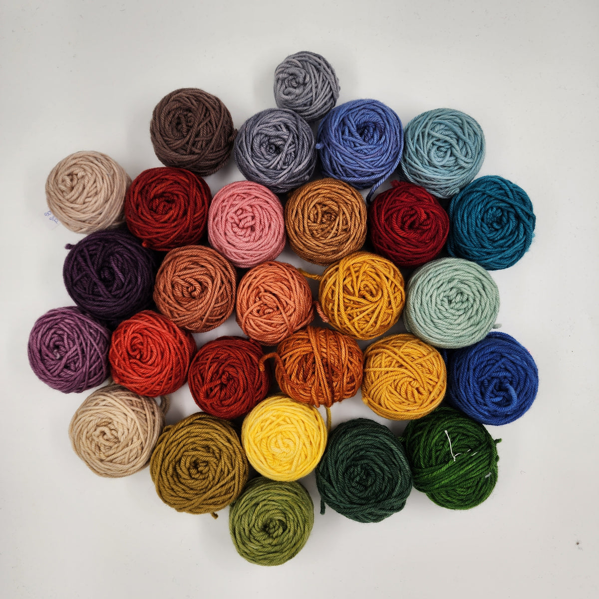 Hand-dyed Merino Wool 50gms cakes