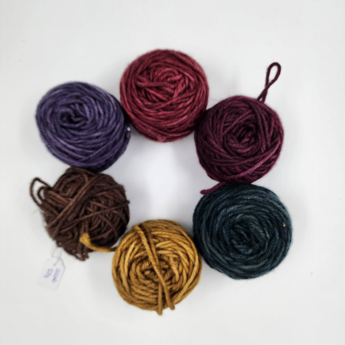 Hand-dyed Merino Wool 50gms cakes