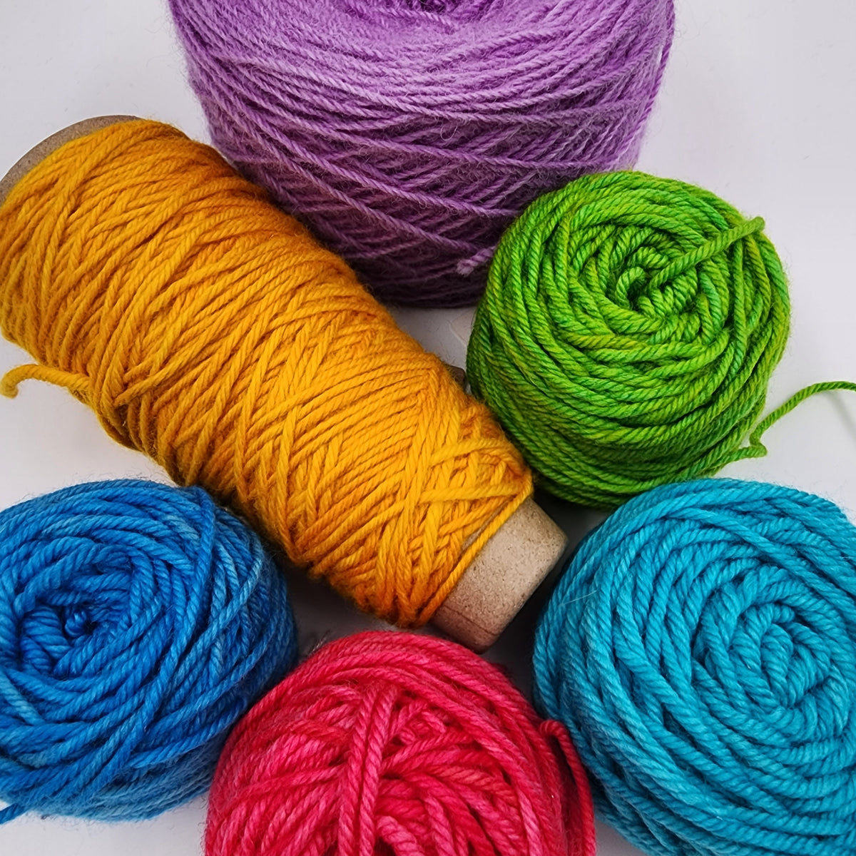 Hand-dyed Merino Wool 50gms cakes