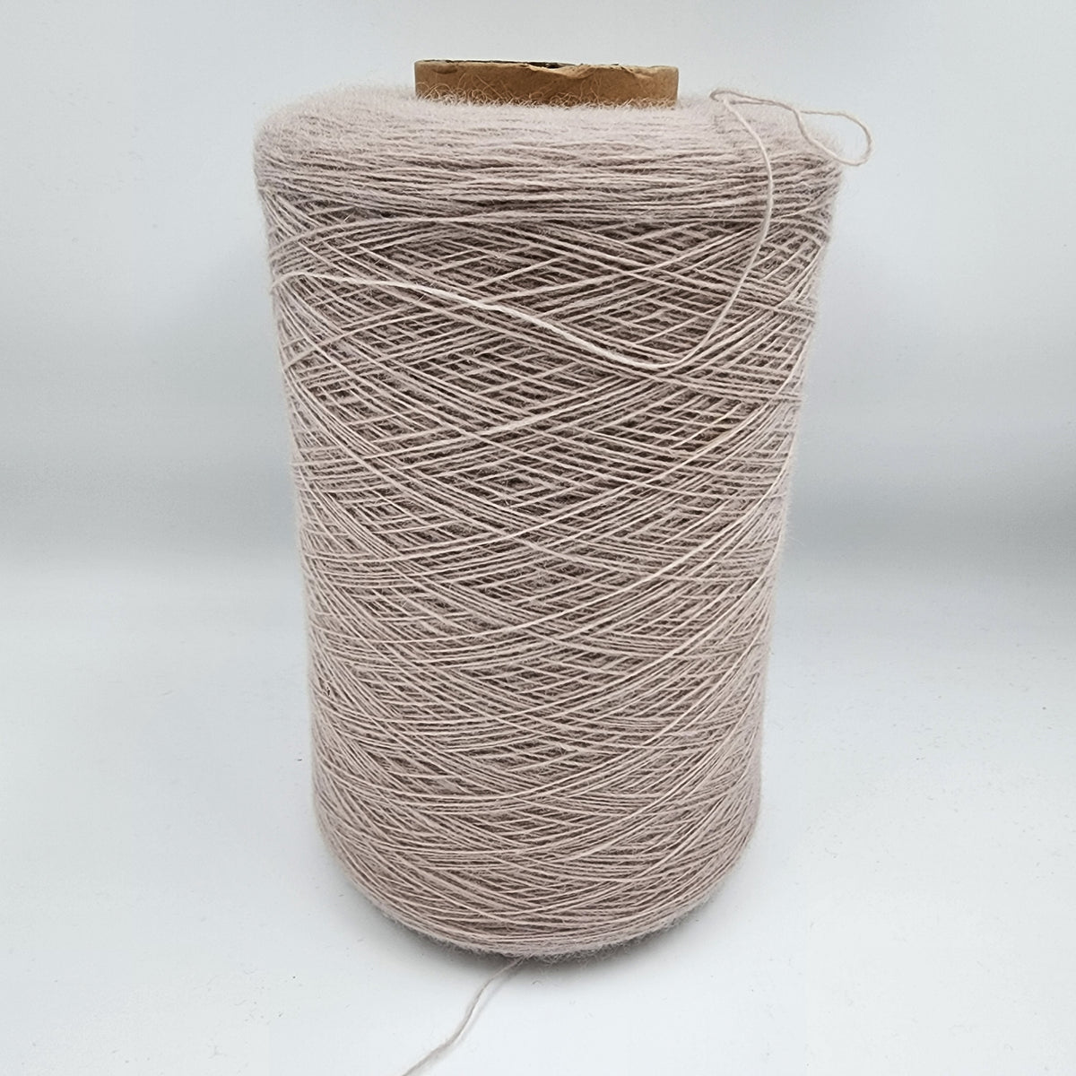 Fine New Zealand  Rug Wool - great for tufting, weaving and punch needle