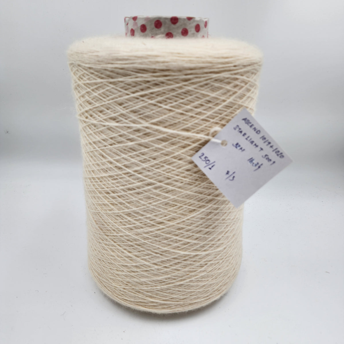 Fine New Zealand  Rug Wool - great for tufting, weaving and punch needle