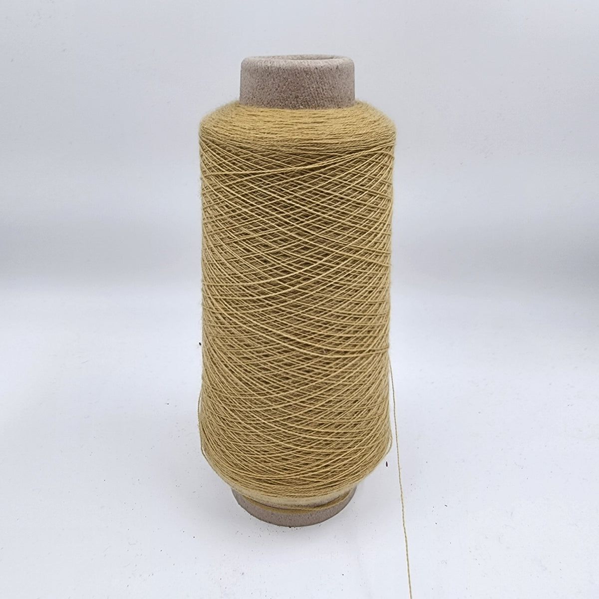 Very Fine New Zealand Merino Rug Wool on Cones