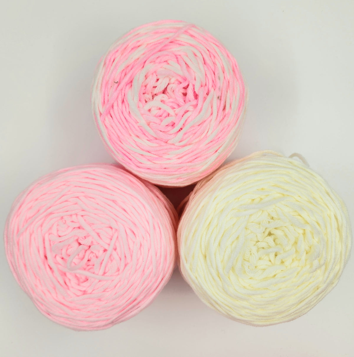 EFFY Acrylic and Cotton Yarn- 200gm Cakes/ Cones