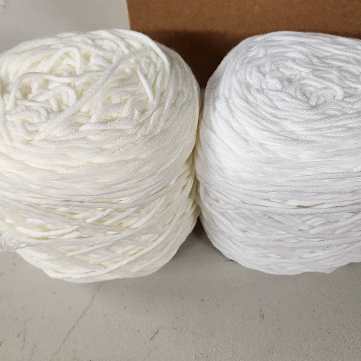 EFFY Acrylic and Cotton Yarn- 200gm Cakes/ Cones
