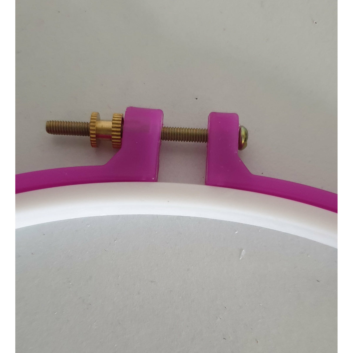 Non Slip plastic hoop with male and female grooves - Punch Needle Supplies NZ