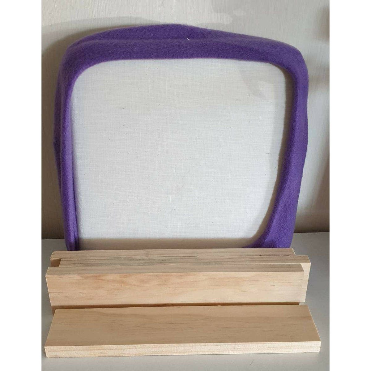 Rug Hooking and Punch Needle Gripper Frame  -  300PPSI - 11 Sizes with Rotating Base and Tilt & Rotate Base Options - Punch Needle Supplies NZ
