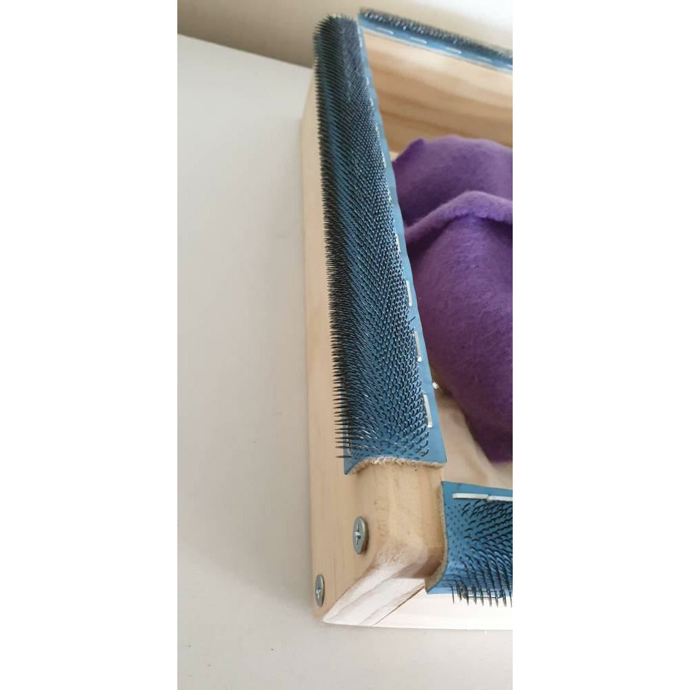 Off Cuts - Rug Hooking and Punch Needle Gripper Frame - Punch Needle Supplies NZ